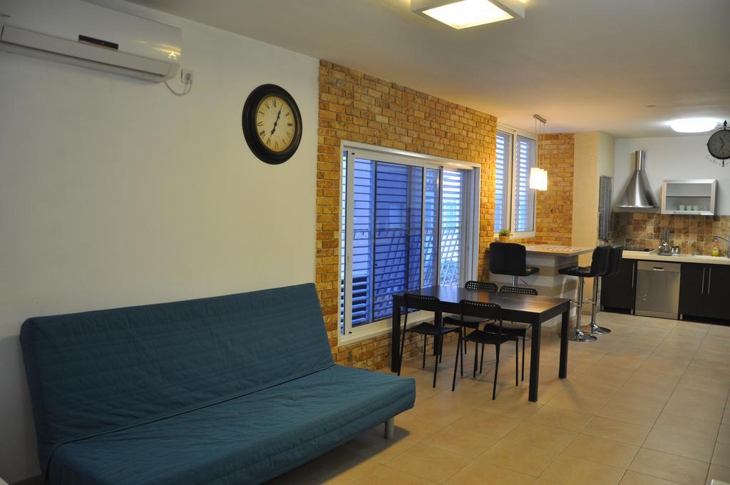 Isra Home Apartment Ben Gurion141 Bat Yam Exteriör bild