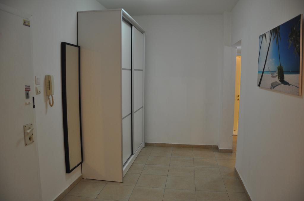 Isra Home Apartment Ben Gurion141 Bat Yam Exteriör bild